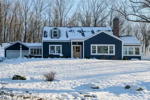 18 Hardscrabble Hill Rd, Mount Pleasant, NY 10514