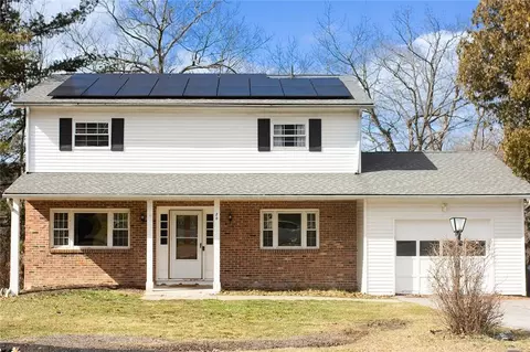 20 Westminster Dr, Middletown, NY 10940