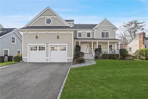 11 Cloverdale Ln, Rye, NY 10580