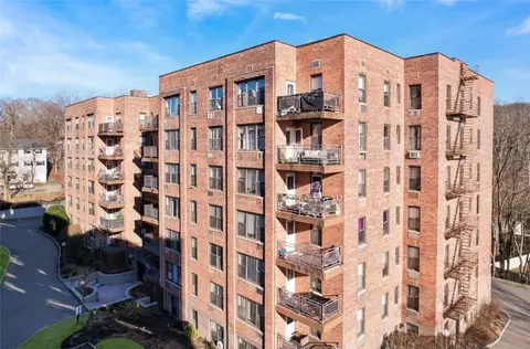 119 S Highland Ave #2E, Ossining, NY 10562