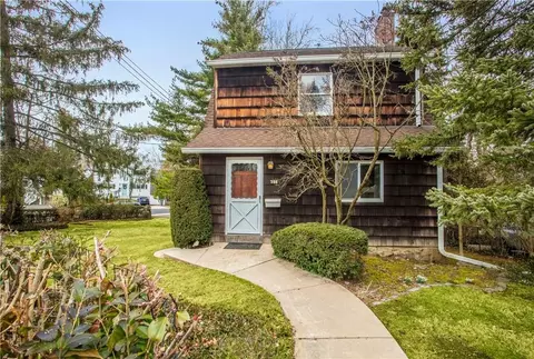398 Weaver St, Larchmont, NY 10538
