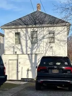91 Robinson Ave, Newburgh, NY 12550