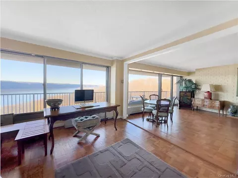 4465 Douglas Ave #11L, Bronx, NY 10471