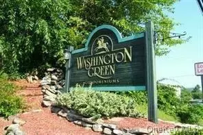 1176 Washington Grn, New Windsor, NY 12553