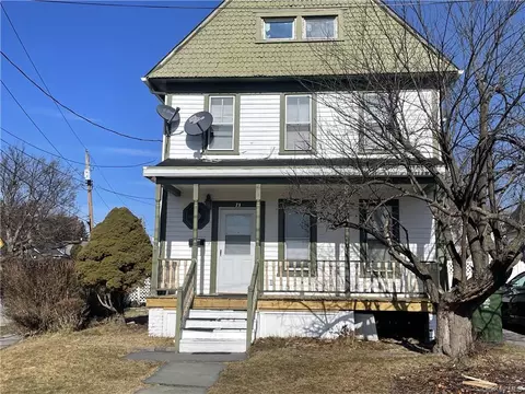 73 Prospect St, Middletown, NY 10940