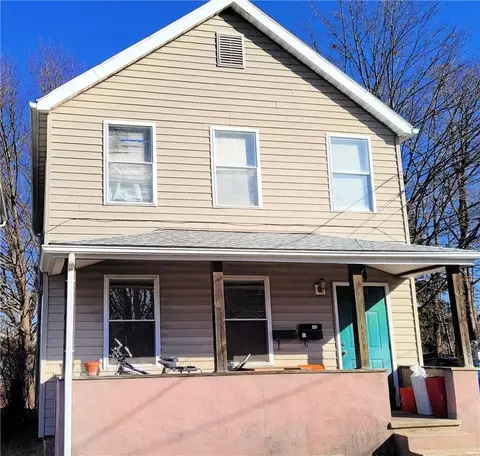 65 Gage St, Kingston, NY 12401