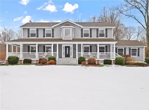 17 Powderhorn Rd, Patterson, NY 12563