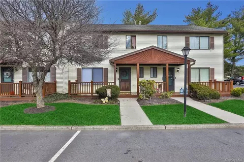 256 Quassaick Ave #2, New Windsor, NY 12553