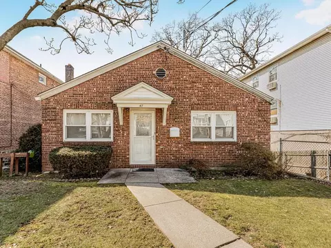47 Aka 45 Courter Ave, Yonkers, NY 10705