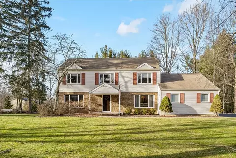 26 Georgetown Oval, Clarkstown, NY 10956