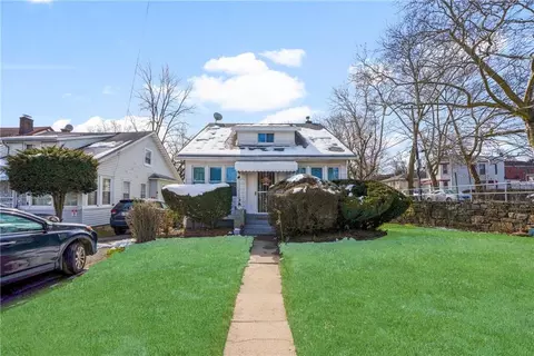 8 E Kingsbridge Rd, Mount Vernon, NY 10550