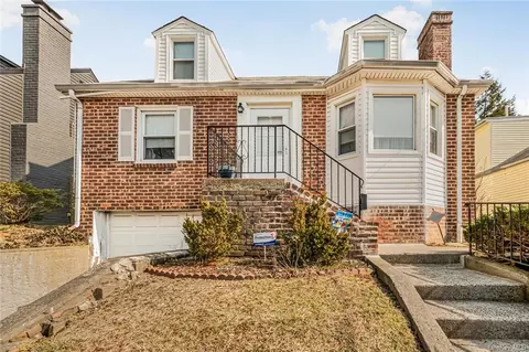 124 Bretton Rd, Yonkers, NY 10710