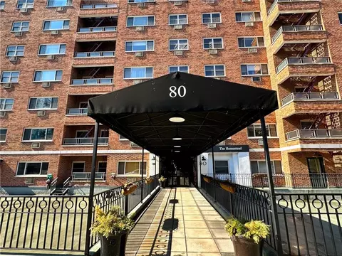 80 E Hartsdale Ave #118, Greenburgh, NY 10530
