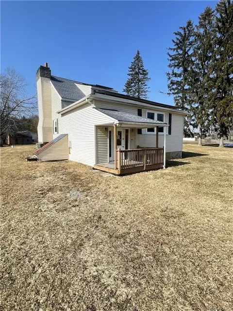 43 Forest Rd, Newburgh, NY 12589