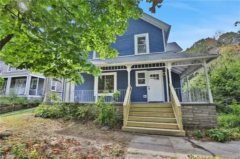 27 Tioronda Ave, Beacon, NY 12508