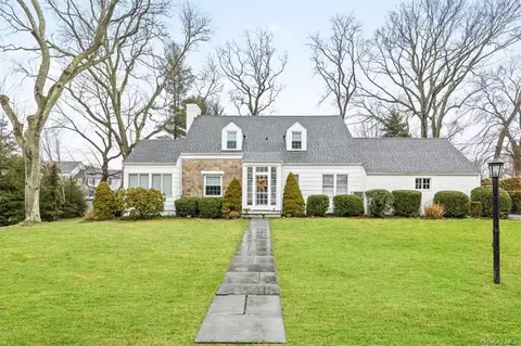 3 Highland Ridge Ln, Rye, NY 10580