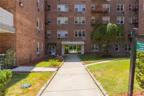 632 Palmer Rd #3E, Yonkers, NY 10701