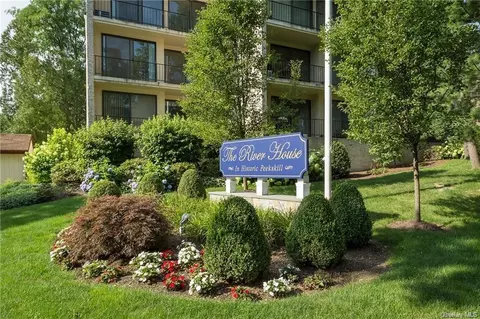 150 Overlook Ave #7L, Peekskill, NY 10566