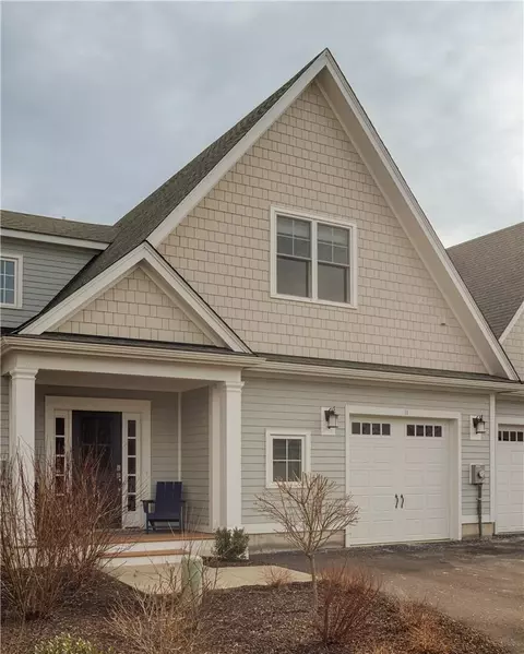 31 Rosewood Ln, Rhinebeck, NY 12572