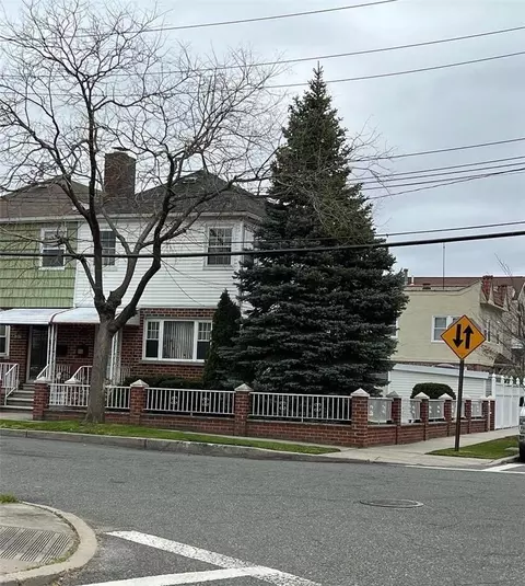 3137 Griswold Ave, New York, NY 10465