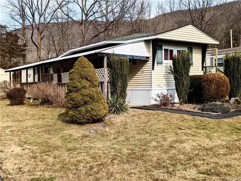3 Baseline Rd, Philipstown, NY 10516