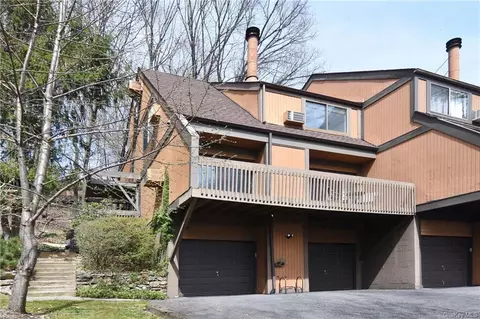 146 Ogden Ave, Greenburgh, NY 10522