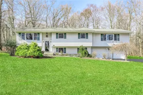 17 Madison Hill Rd, Ramapo, NY 10901