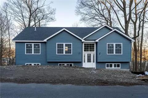 22 Worthington Ct, Kent, NY 10512