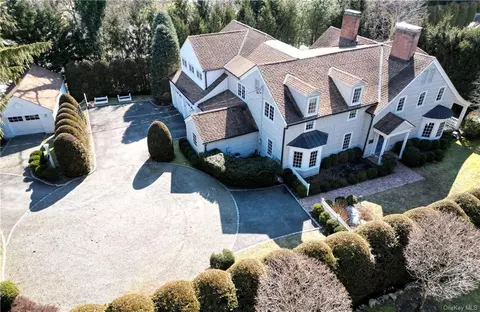 60 Crane Rd, Scarsdale, NY 10583
