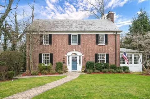 20 Forest Ln, Scarsdale, NY 10583