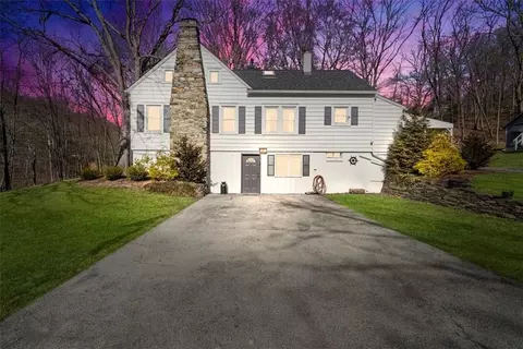 1535 Lakes Rd, Monroe, NY 10950