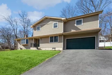 20 Kensico Rd, Kent, NY 10512