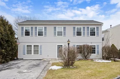 3 Taconic St, Arlington, NY 12603