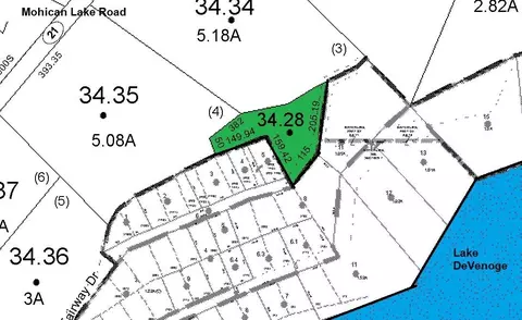 34 28 Fairway Dr, Highland, NY 12743