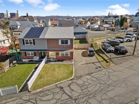 4 Coyne Dr, Haverstraw, NY 10927