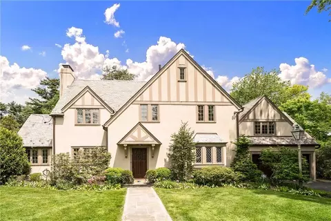 17 Chedworth Rd, Greenburgh, NY 10583