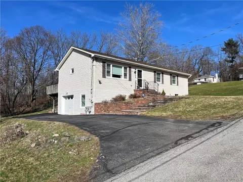 354 Robinson Ave, Newburgh, NY 12550
