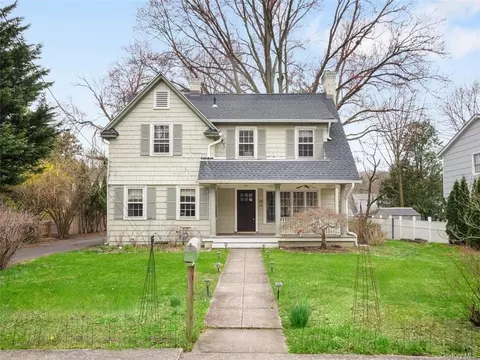 13 Lexington Ave, Ramapo, NY 10901