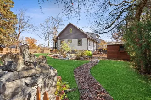 40 Indian Trl N, Greenwood Lake, NY 10925