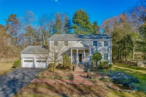 505 N Midland Ave, Clarkstown, NY 10960