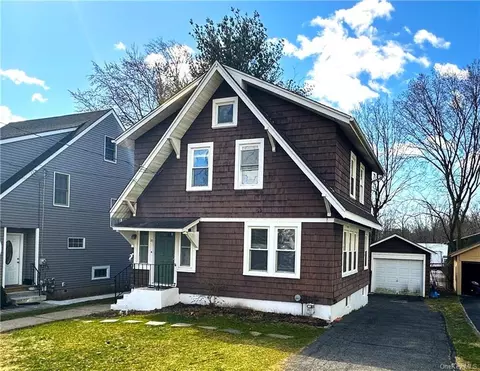 119 Lake Ave, Middletown, NY 10940