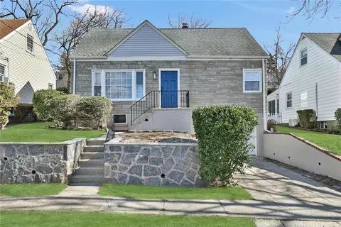 134 Bretton Rd, Yonkers, NY 10710