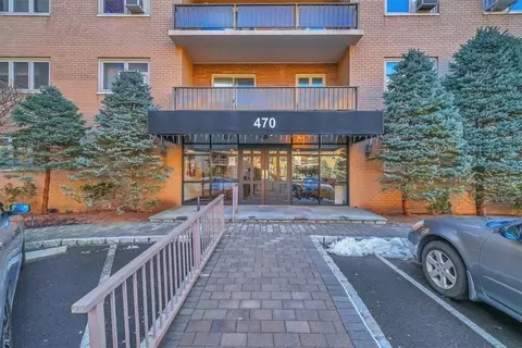 470 Halstead Ave #6U, Harrison, NY 10528
