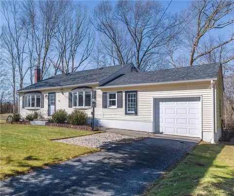71 Sleight Plass Rd, La Grange, NY 12603 photo 1
