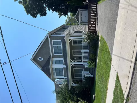 442 1st Ave, Pelham, NY 10803