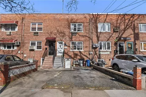 1622 Paulding Ave, New York, NY 10462