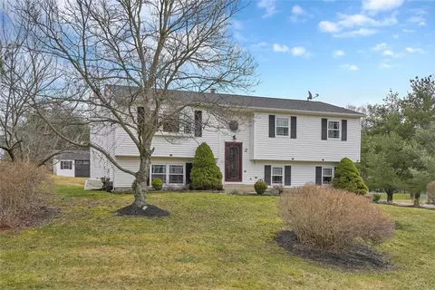 2 Seely Rd, Chester, NY 10918