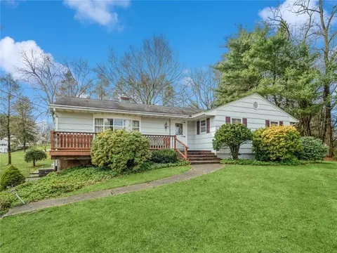 230 Titusville Rd, La Grange, NY 12603