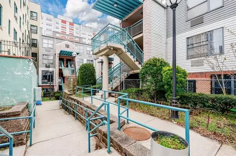 805 St Anns Ave #. B, New York, NY 10456
