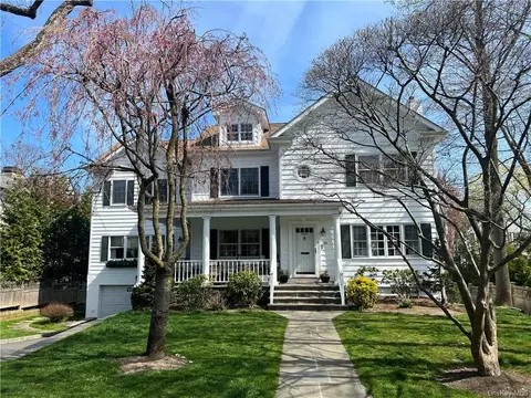 26 Valleyview Ave, Rye, NY 10580